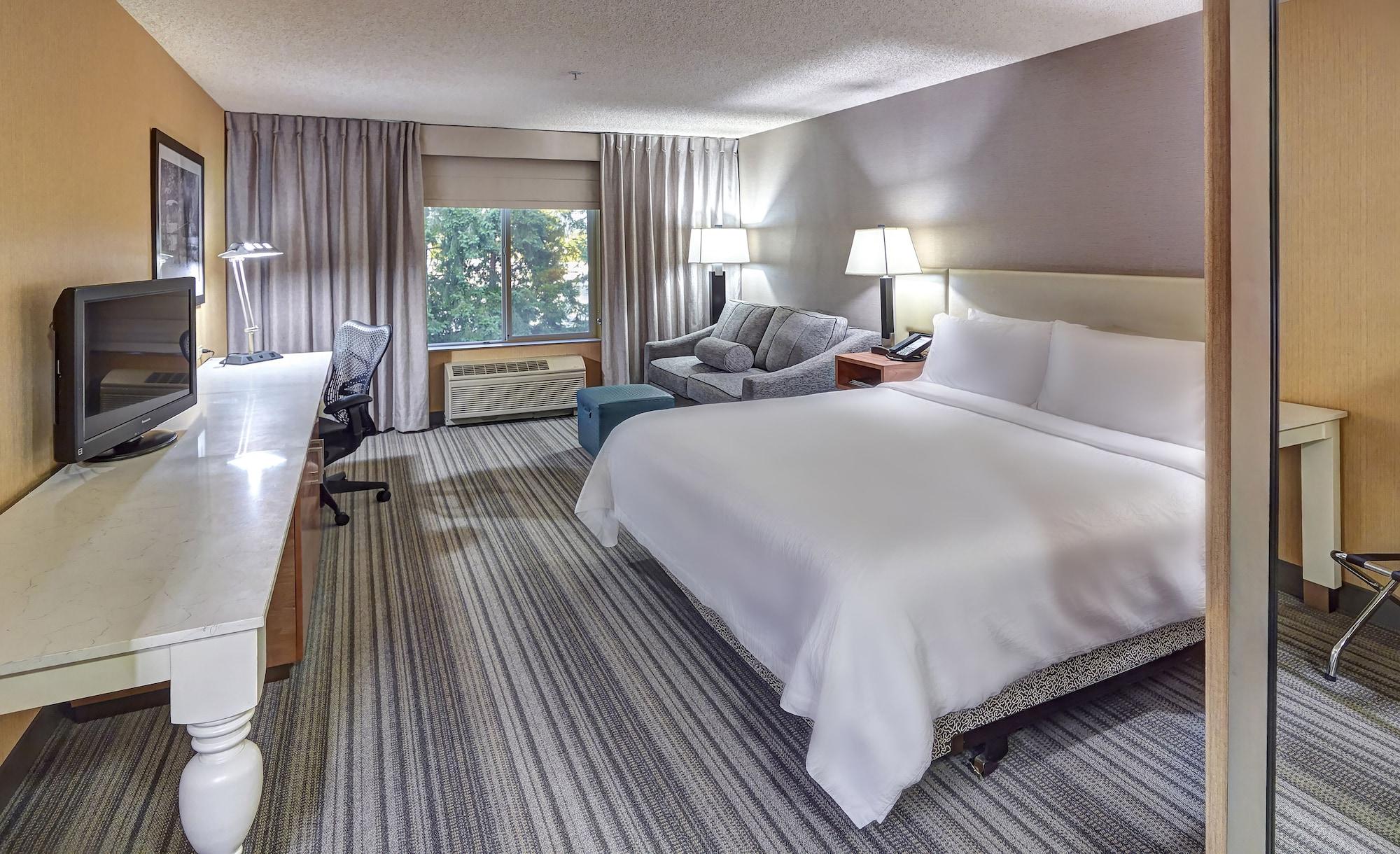 Hilton Garden Inn Portland/Бивертон Экстерьер фото