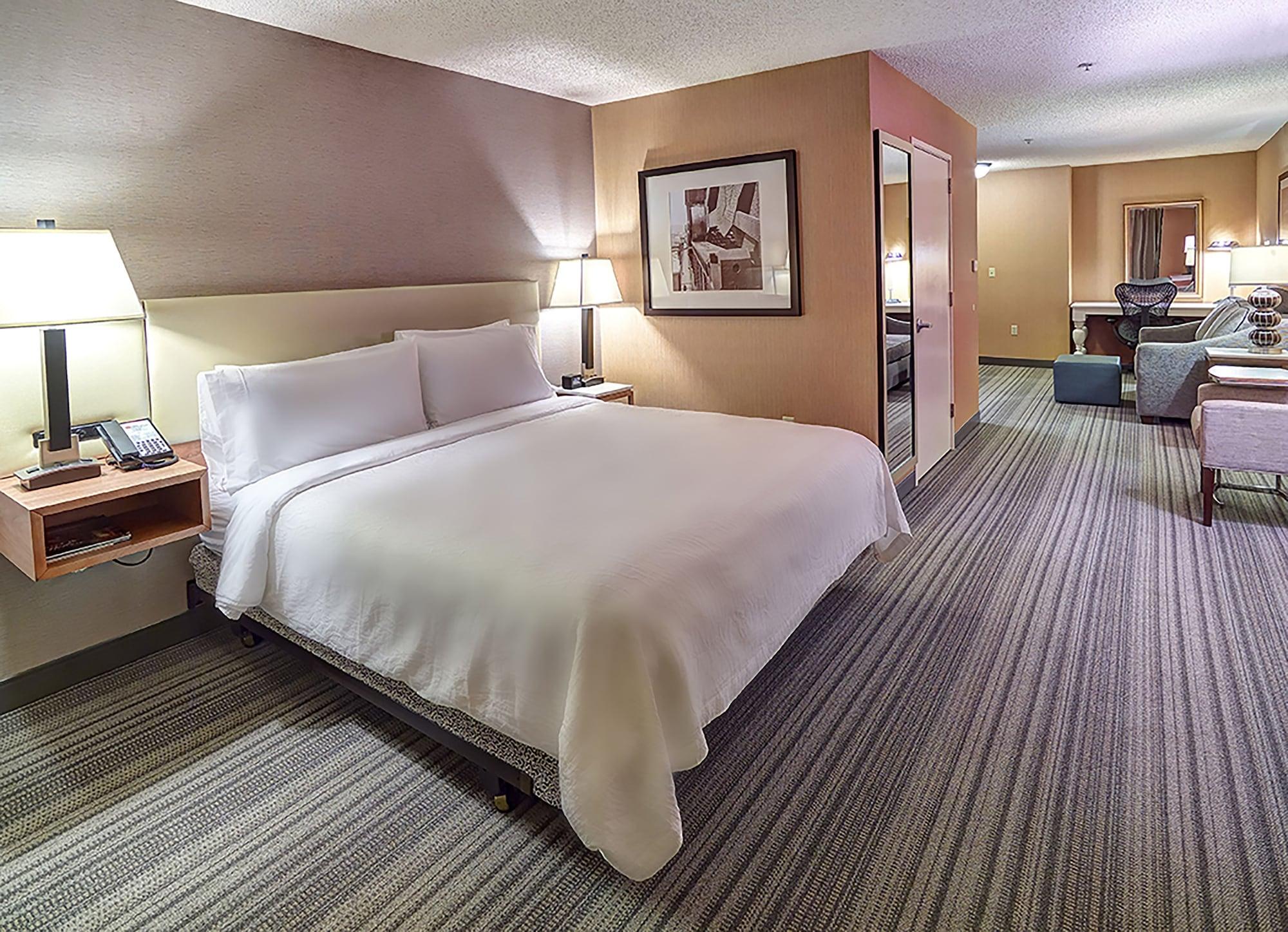 Hilton Garden Inn Portland/Бивертон Экстерьер фото