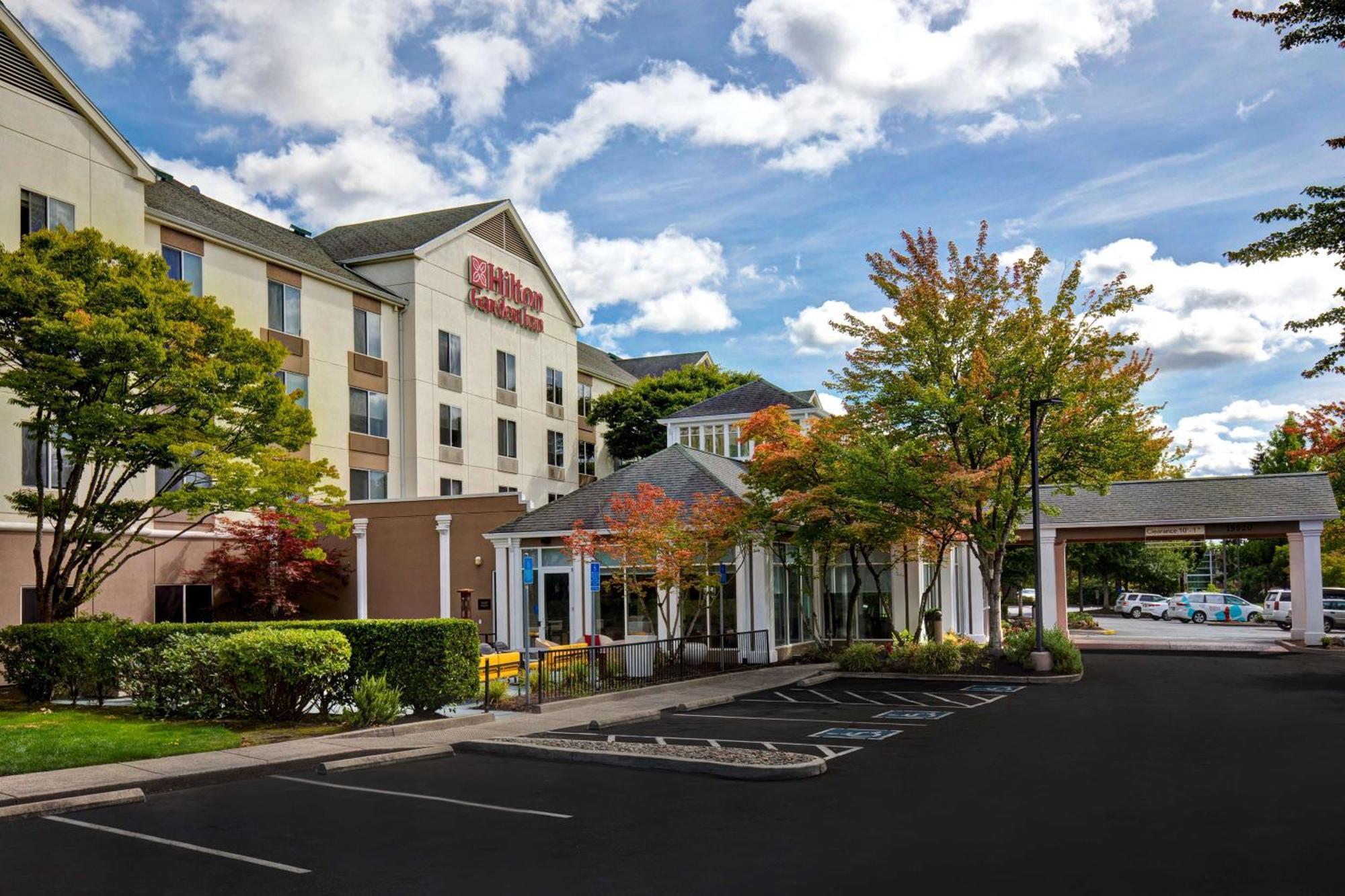 Hilton Garden Inn Portland/Бивертон Экстерьер фото