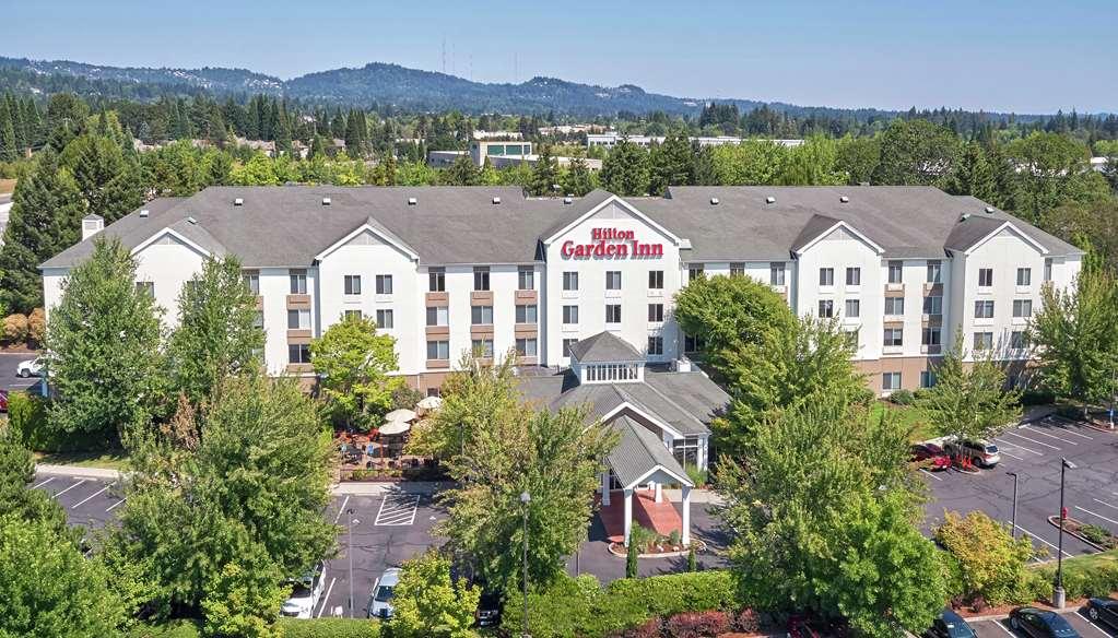 Hilton Garden Inn Portland/Бивертон Экстерьер фото